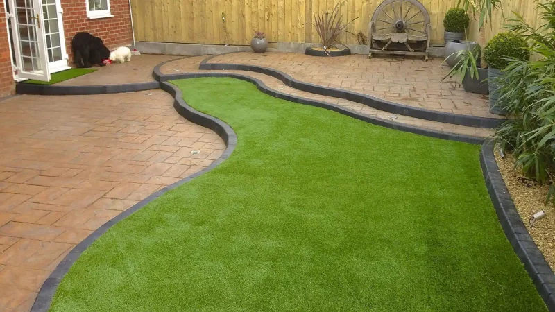 The Ultimate Guide on How to Lay an Artificial Lawn